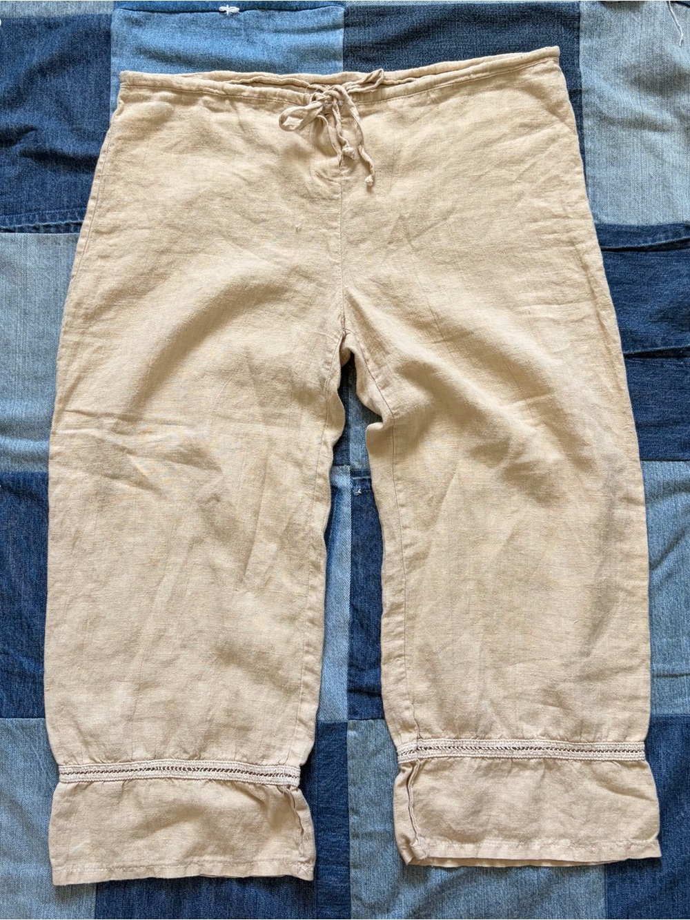 100% linen wide leg tan capri pants drawstring fits a size M